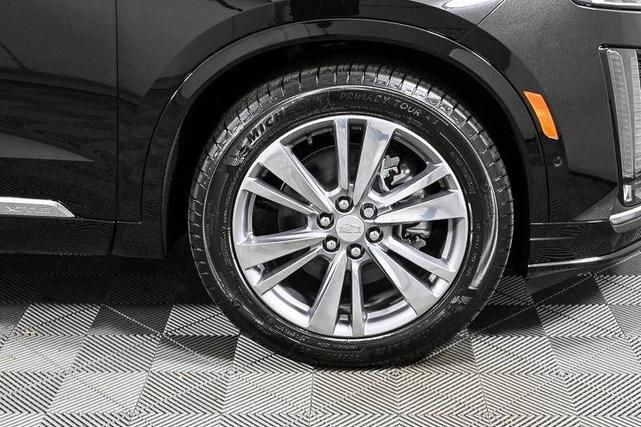 Photo of 2025 Black Cadillac XT6