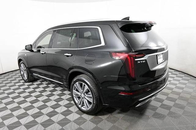 Photo of 2025 Black Cadillac XT6
