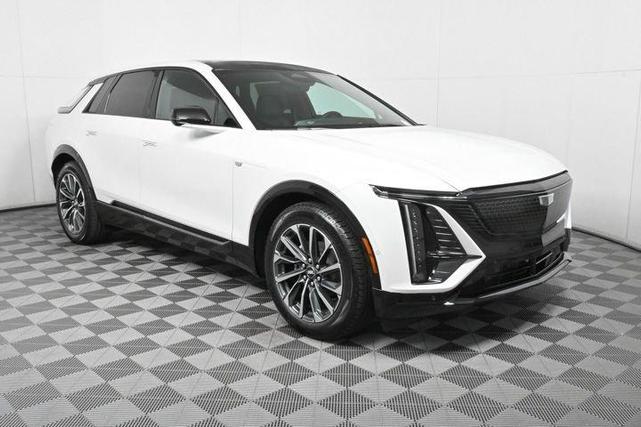 Photo of 2025 White Cadillac LYRIQ