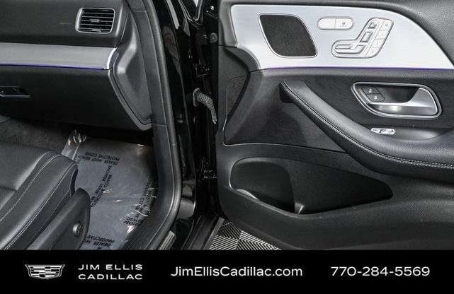 Photo of 2024 Black Mercedes-Benz GLE 350