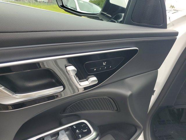 Photo of 2026 Polar White Mercedes-Benz E-Class