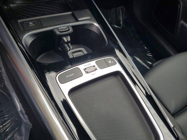 Photo of 2025  Mercedes-Benz GLA 250