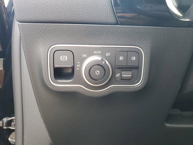 Photo of 2025  Mercedes-Benz GLA 250