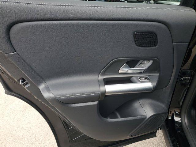 Photo of 2025  Mercedes-Benz GLA 250