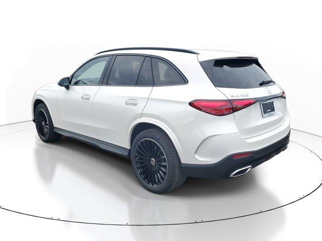 Photo of 2026 Polar White Mercedes-Benz GLC 300