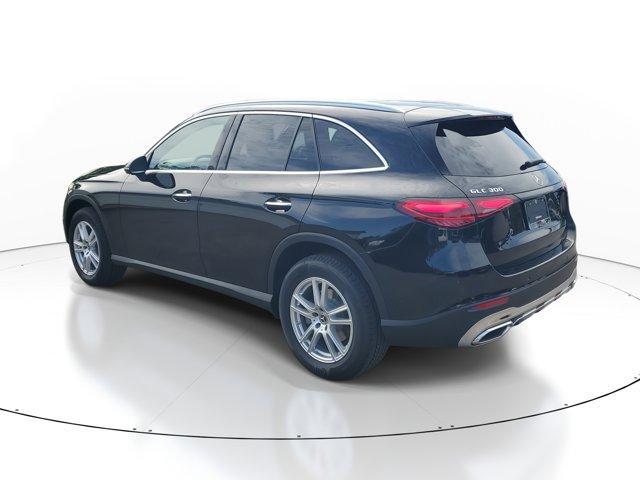 Photo of 2025 Black Mercedes-Benz GLC 300
