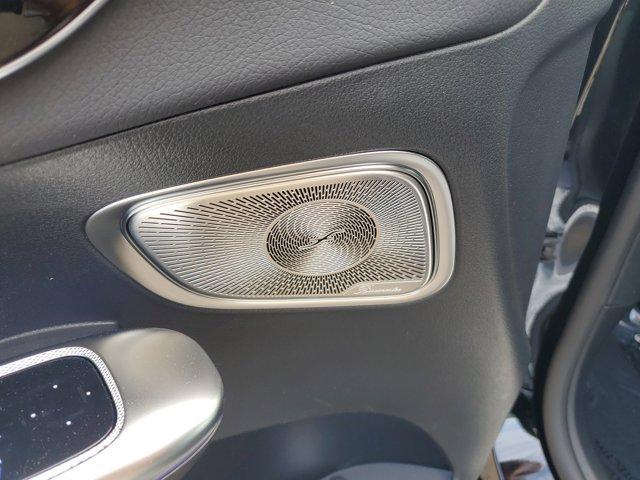 Photo of 2025 Black Mercedes-Benz GLC 300