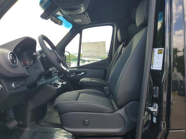 Photo of 2025 Black Mercedes-Benz Sprinter 2500