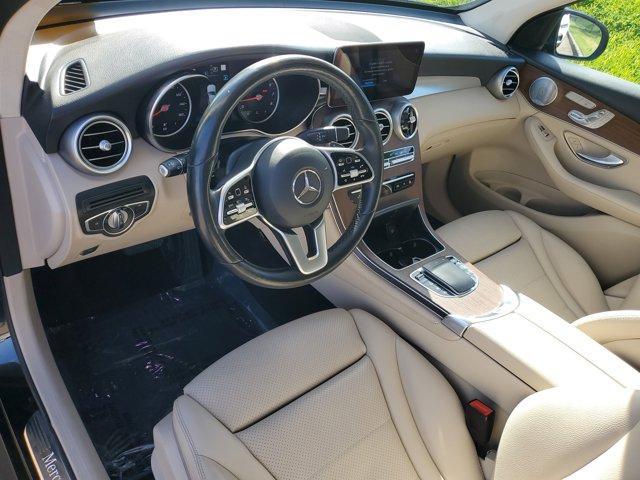 Photo of 2020 Black Mercedes-Benz GLC 300