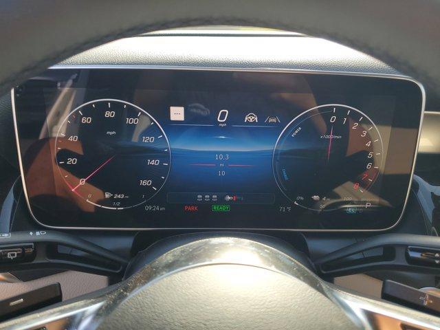 Photo of 2025 Polar White Mercedes-Benz GLC 350e