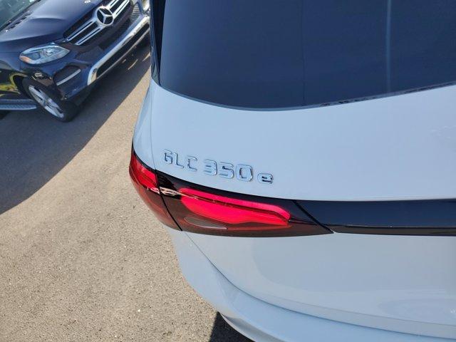 Photo of 2025 Polar White Mercedes-Benz GLC 350e