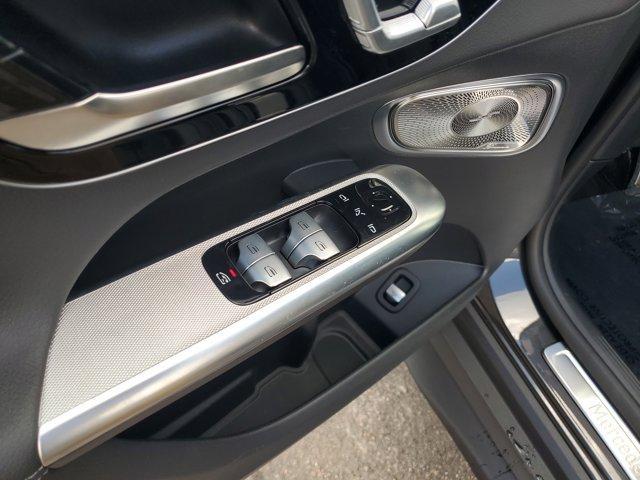 Photo of 2025 Graphite Gray Metallic Mercedes-Benz GLC 300