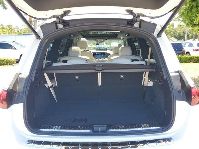 Photo of 2025 Polar White Mercedes-Benz GLS 450