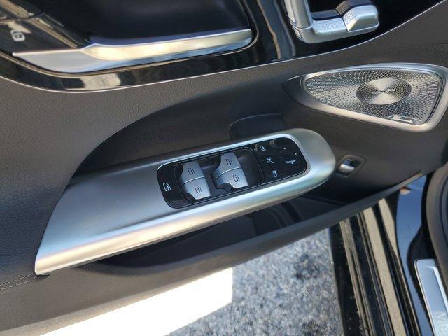 Photo of 2025 Black Mercedes-Benz C-Class