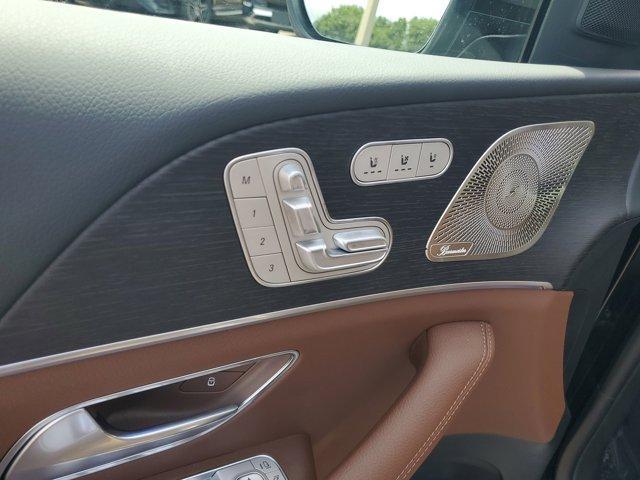 Photo of 2026 Black Mercedes-Benz GLE 450e