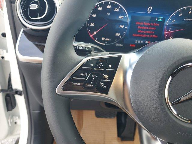 Photo of 2025 Polar White Mercedes-Benz GLC 300