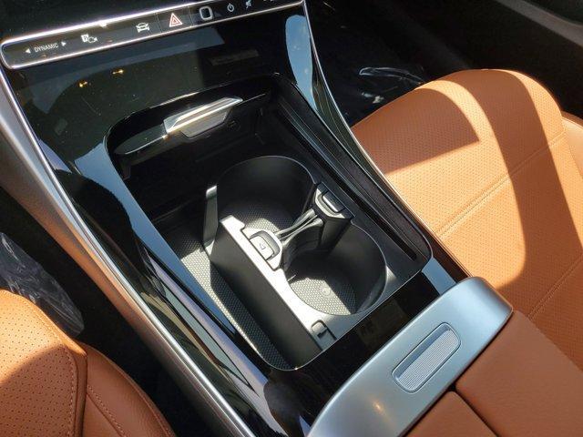 Photo of 2025 Polar White Mercedes-Benz C-Class