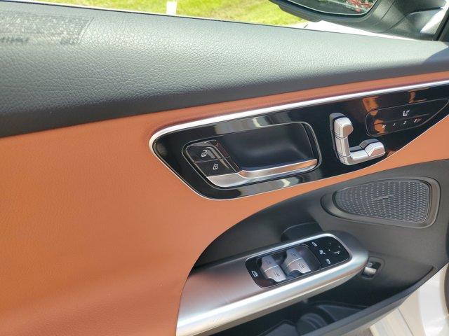 Photo of 2025 Polar White Mercedes-Benz C-Class
