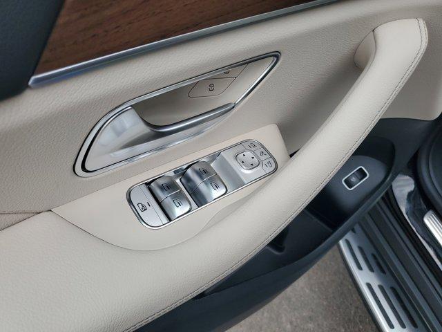 Photo of 2026 Obsidian Black Metallic Mercedes-Benz GLE 450
