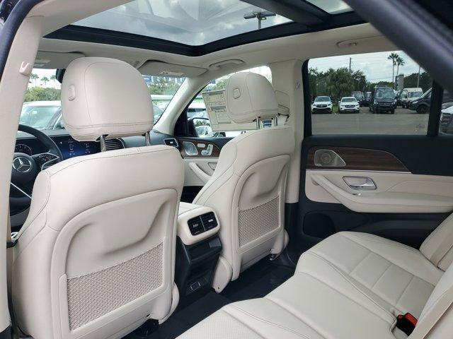 Photo of 2026 Obsidian Black Metallic Mercedes-Benz GLE 450