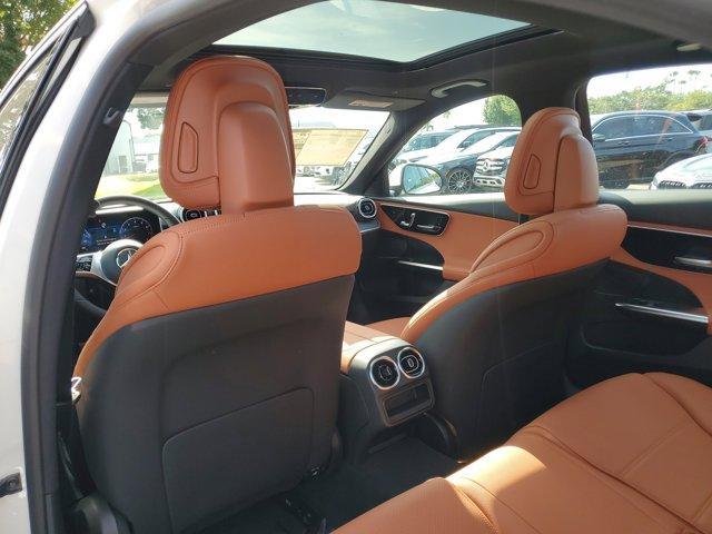Photo of 2025 Polar White Mercedes-Benz C-Class