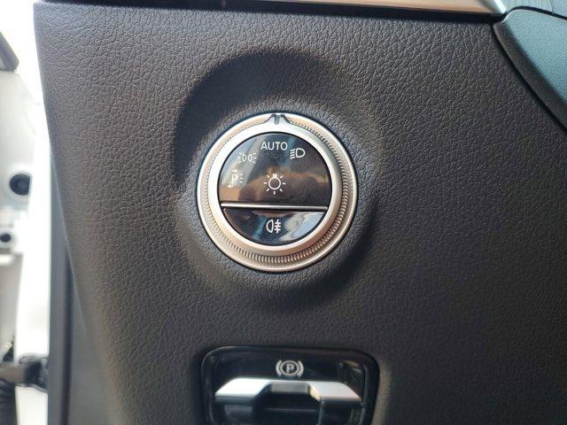 Photo of 2025 Polar White Mercedes-Benz C-Class