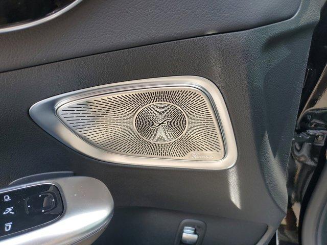 Photo of 2025 Black Mercedes-Benz C-Class