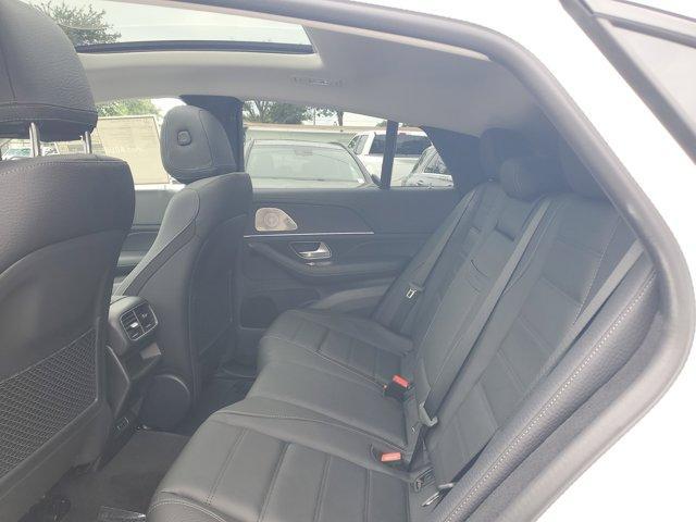 Photo of 2026 Polar White Mercedes-Benz GLE 450
