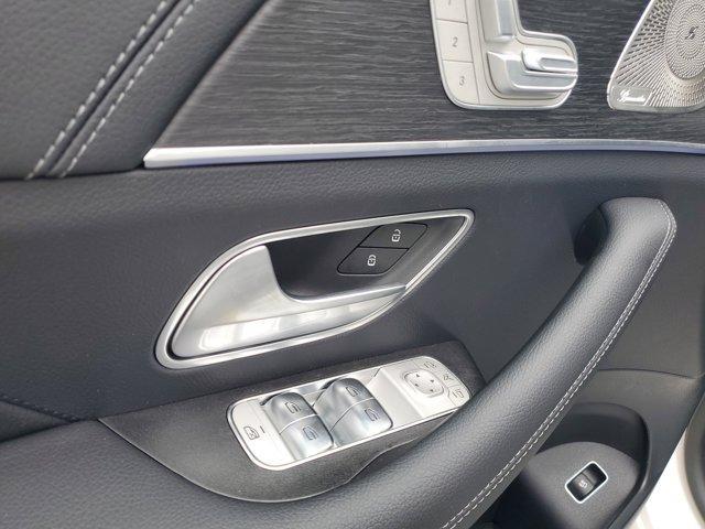Photo of 2026 Polar White Mercedes-Benz GLE 450