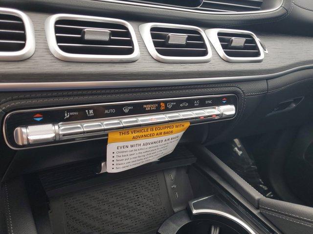 Photo of 2026 Polar White Mercedes-Benz GLE 450