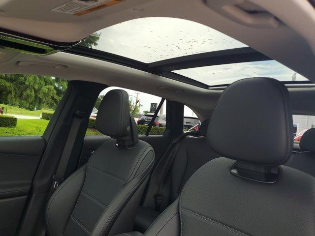 Photo of 2025 MANUFAKTUR Patagonia Red Metallic Mercedes-Benz GLC 350e