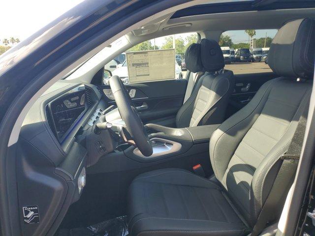 Photo of 2025 Black Mercedes-Benz GLS 450