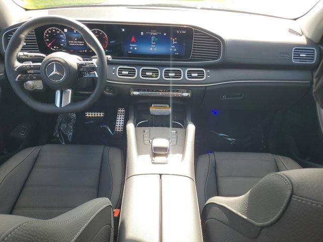 Photo of 2025 Black Mercedes-Benz GLS 450