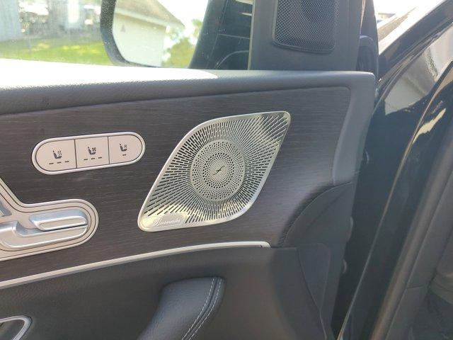 Photo of 2025 Black Mercedes-Benz GLS 450