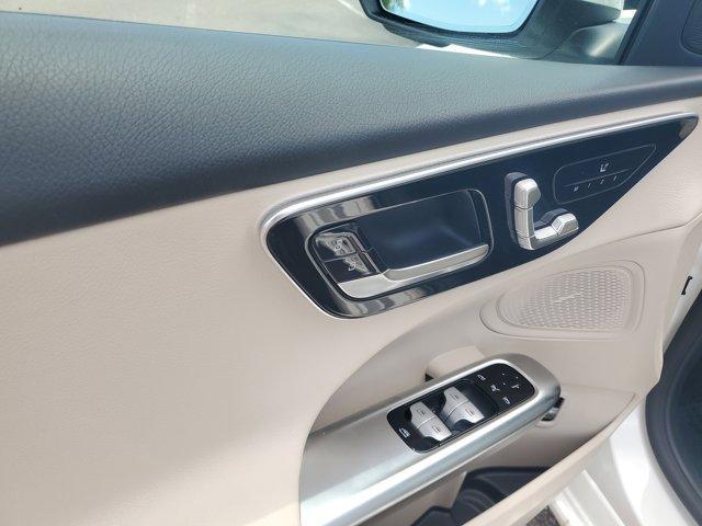 Photo of 2025 Polar White Mercedes-Benz C-Class