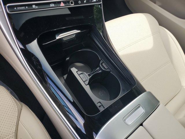 Photo of 2025 Polar White Mercedes-Benz C-Class