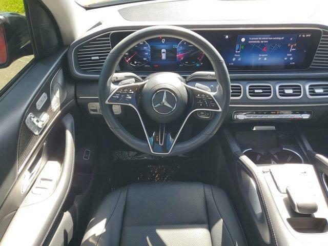Photo of 2024 MANUFAKTUR Cardinal Red Metallic Mercedes-Benz GLE 350