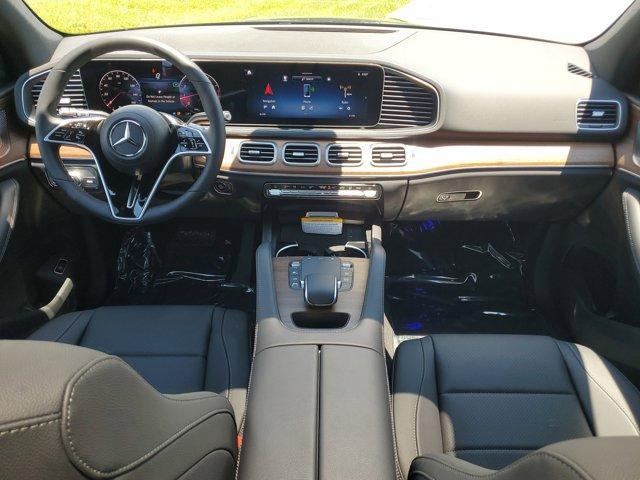 Photo of 2025 Obsidian Black Metallic Mercedes-Benz GLE 450