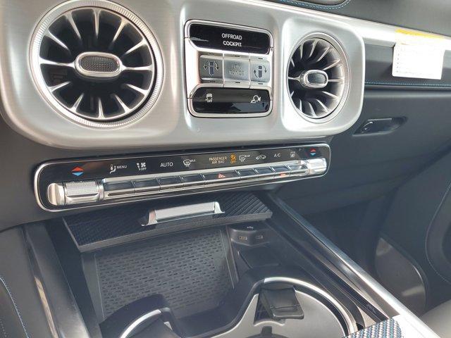 Photo of 2025 White Mercedes-Benz G-Class