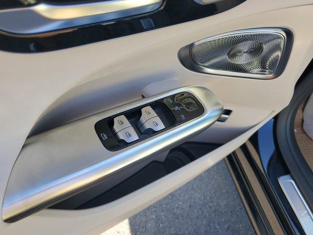 Photo of 2025 Black Mercedes-Benz C-Class