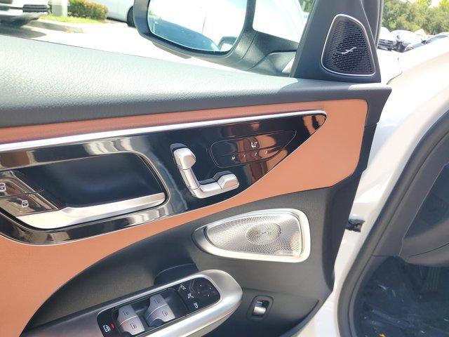 Photo of 2025 Polar White Mercedes-Benz C-Class
