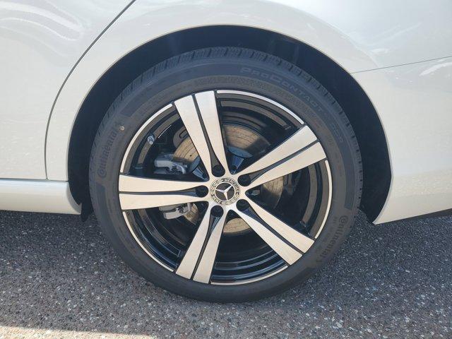 Photo of 2025 Polar White Mercedes-Benz C-Class