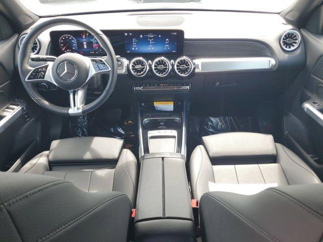 Photo of 2025 Midnight Black Mercedes-Benz GLB 250