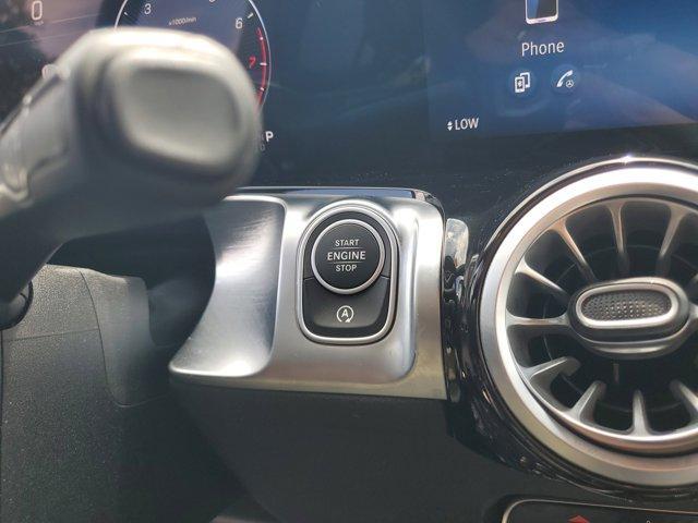 Photo of 2025 Midnight Black Mercedes-Benz GLB 250