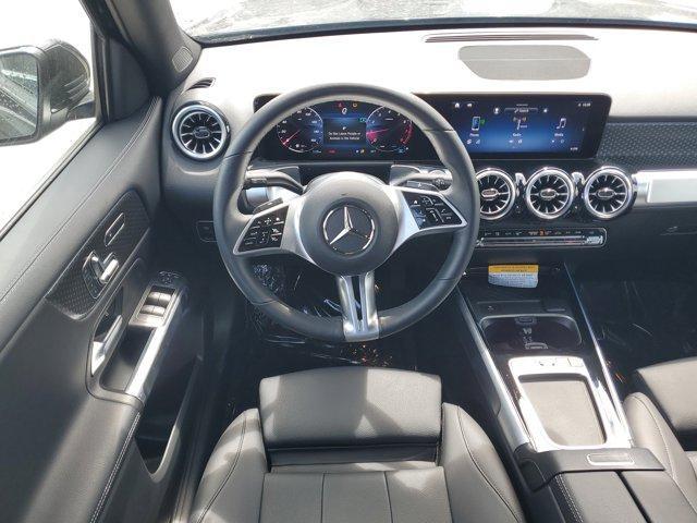 Photo of 2025 Midnight Black Mercedes-Benz GLB 250
