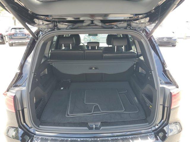 Photo of 2025 Midnight Black Mercedes-Benz GLB 250