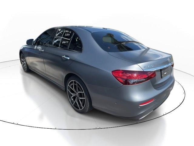 Photo of 2022 MANUFAKTUR Selenite Gray Magno Mercedes-Benz E-Class