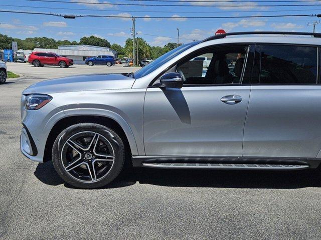 Photo of 2025 Cirrus Silver Metallic Mercedes-Benz GLS 450