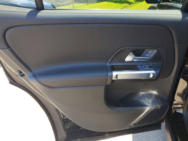Photo of 2025 Midnight Black Mercedes-Benz GLB 250