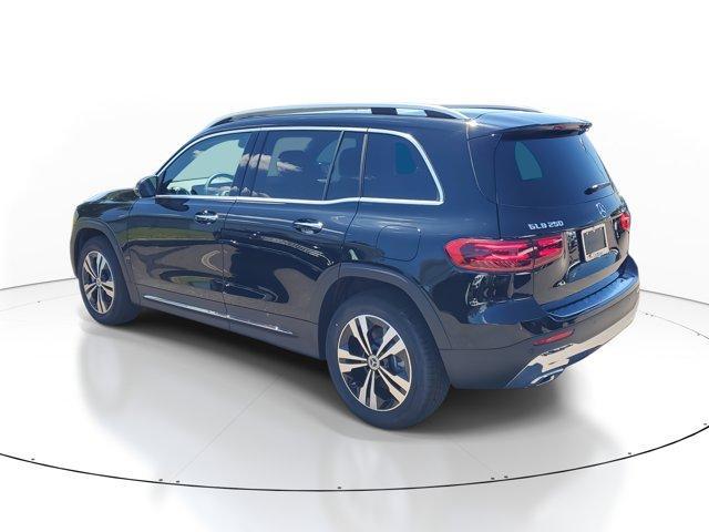 Photo of 2025 Midnight Black Mercedes-Benz GLB 250